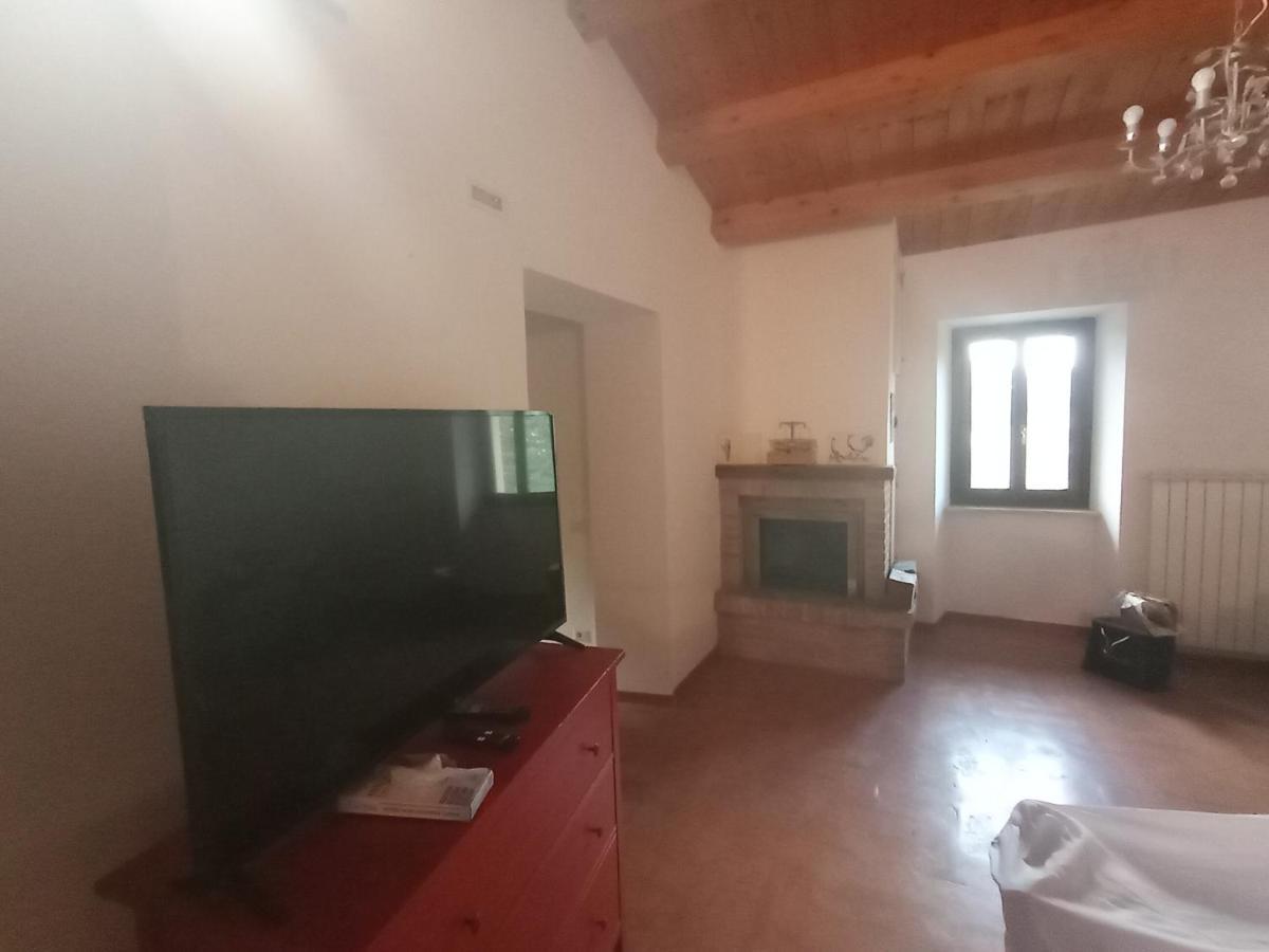 Villa Claudi Camerino Ngoại thất bức ảnh